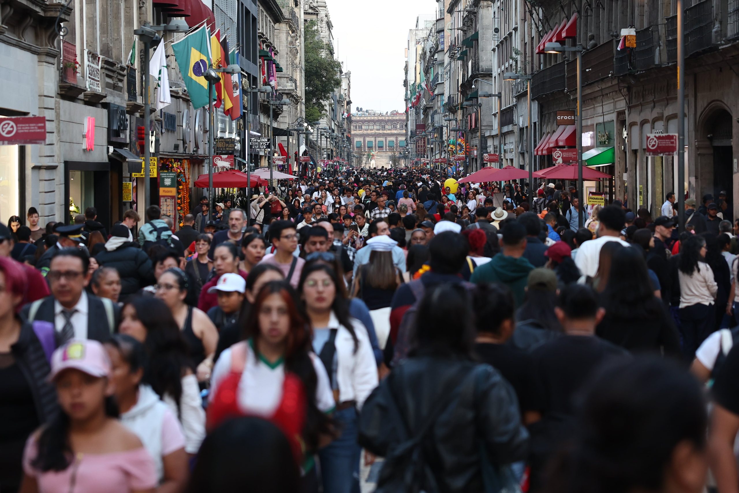 Democracia y desarrollo: dos caras de una misma historia en América Latina y el Caribe