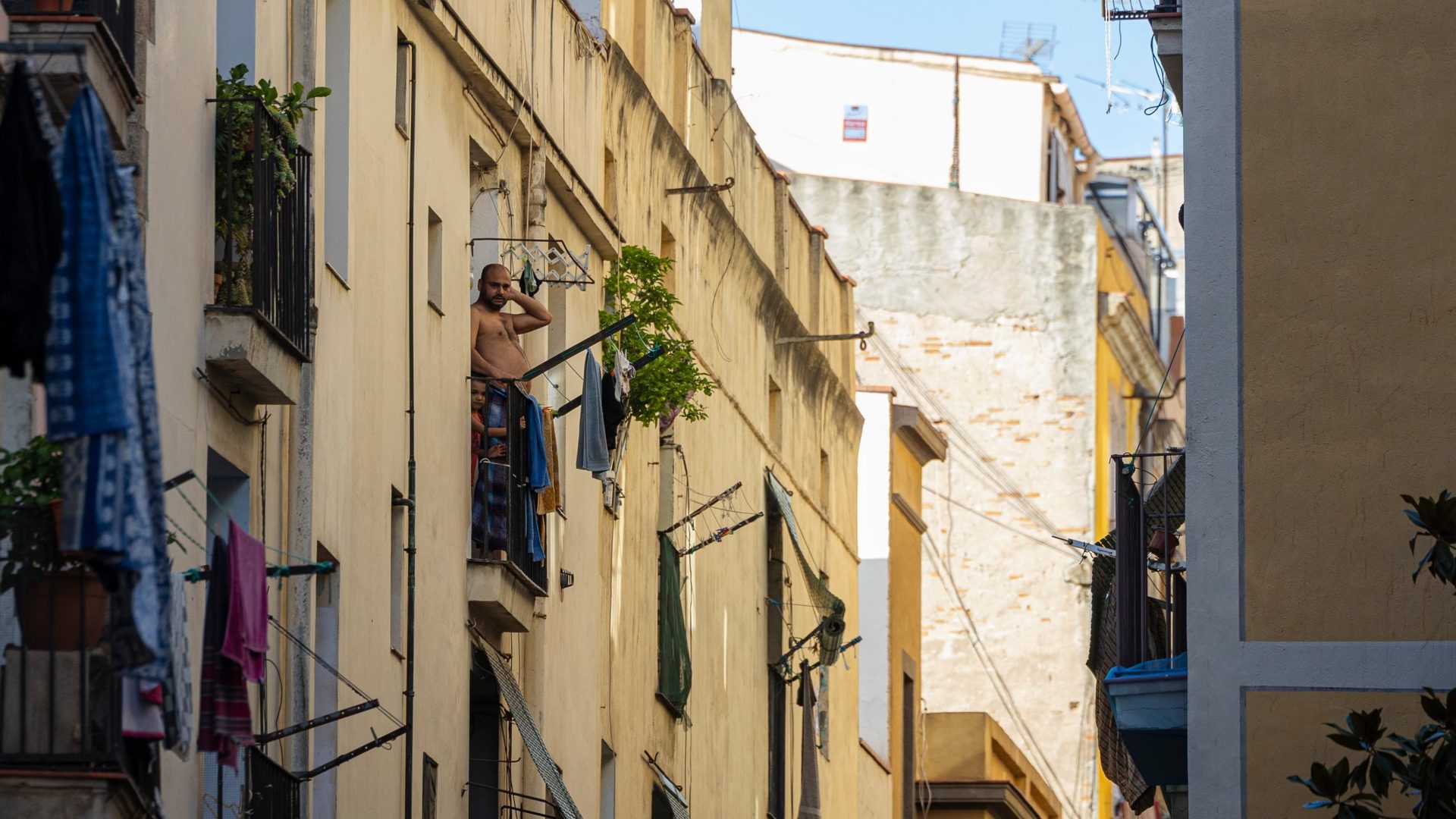 El calor extremo evidencia la desigualdad que atraviesa a millones de hogares españoles