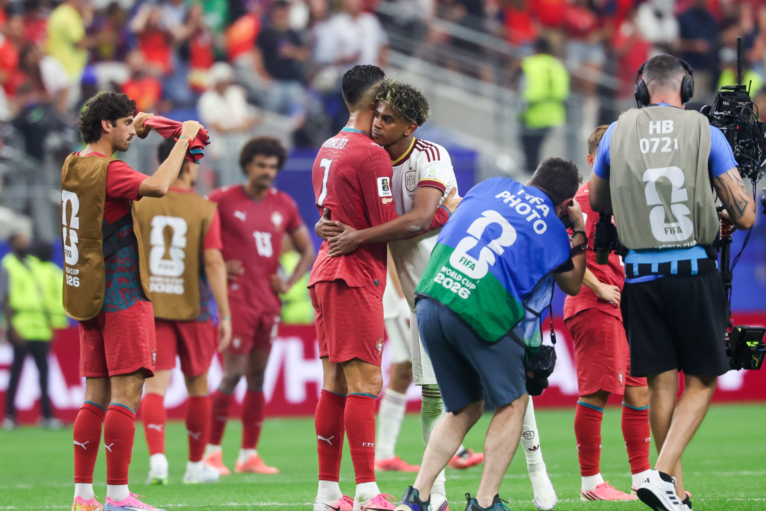 Merino despide a Cristiano sobre el filo y mete a España en los cuartos de final del Mundial