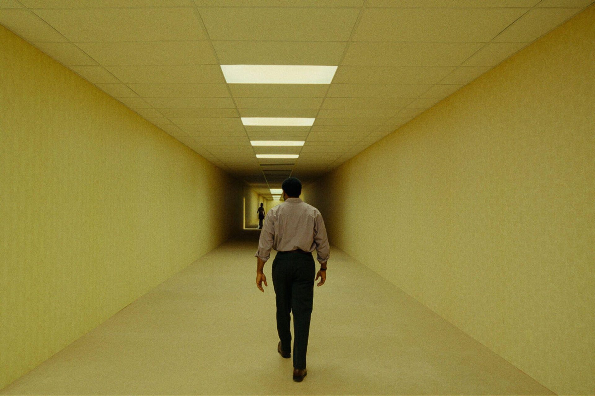 ‘Backrooms’: entiendes la diferencia entre un laberinto y una mazmorra