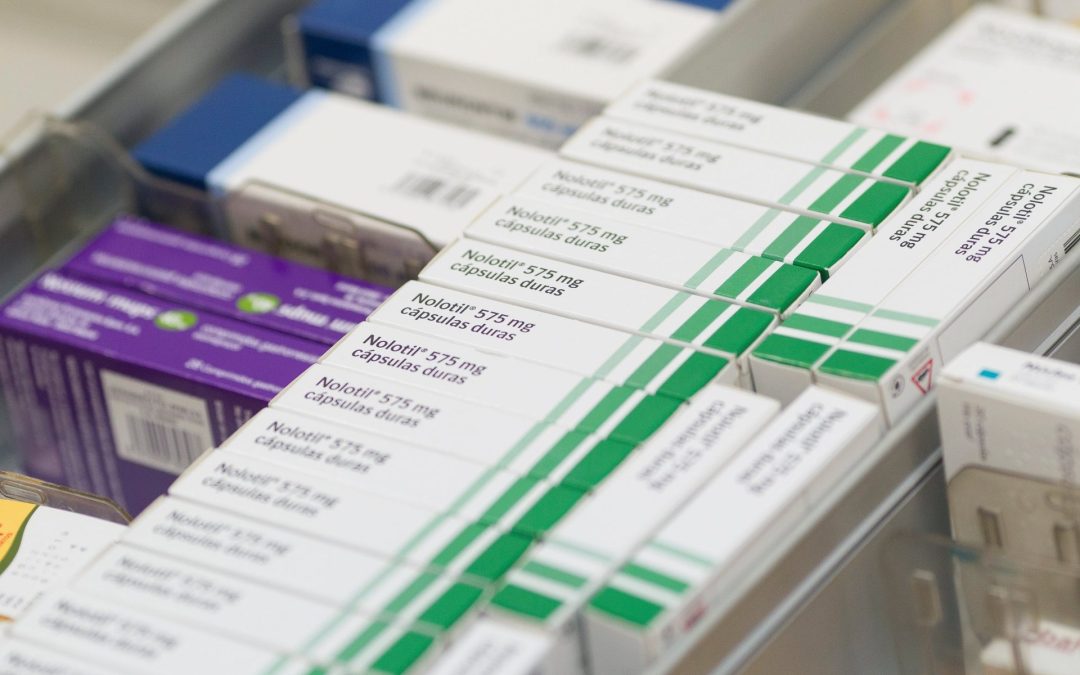 Sanidad permitirá que los fármacos genéricos compitan por precio y que el paciente pague más si quiere uno de marca más caro