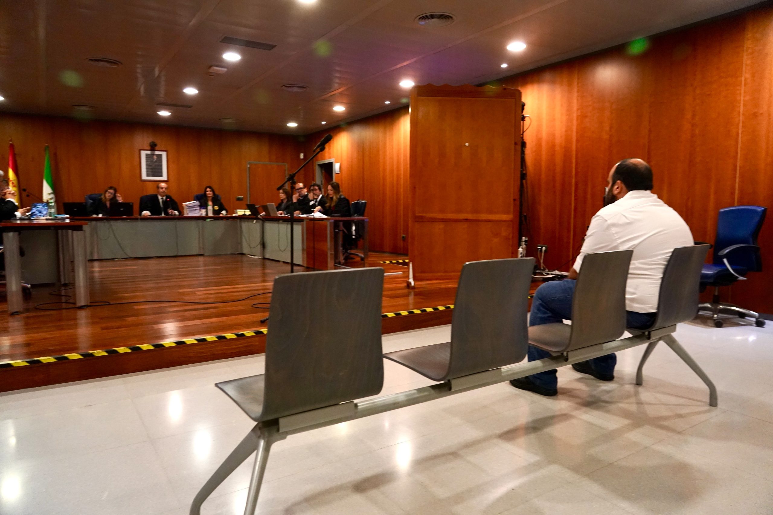 Un cura de Málaga es condenado a 52 años de prisión por sedar, violar y grabar a cuatro mujeres