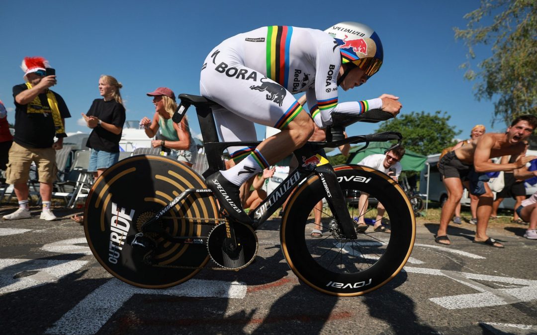 Evenepoel derrota a Pogacar en la contrarreloj del Tour de Francia