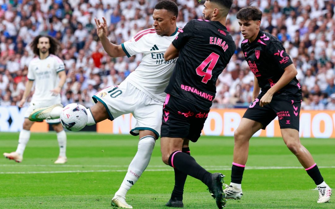 Real Madrid – Málaga en directo | Mourinho: “Era un objetivo mantener la portería a cero”