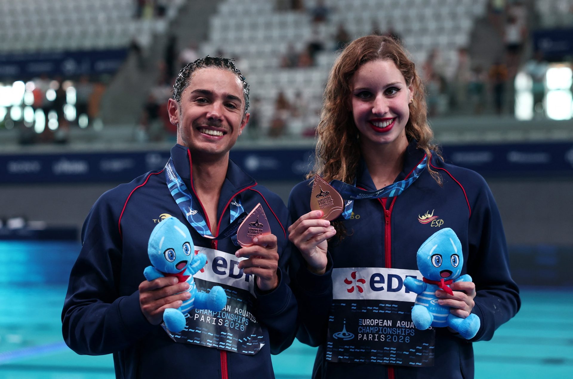 España se cuelga la plata en equipo libre y redondea un lunes de tres medallas en el Europeo de París