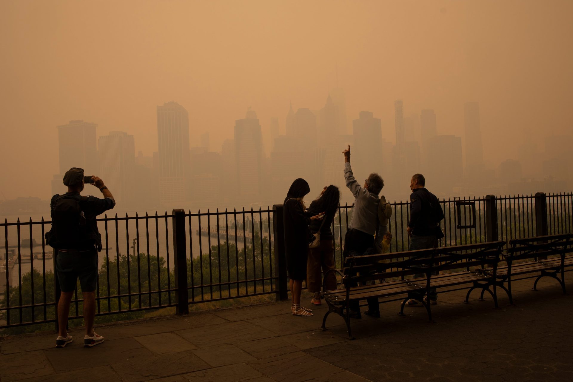 Fuego, cenizas y humo: los megaincendios ya son una crisis de salud pública