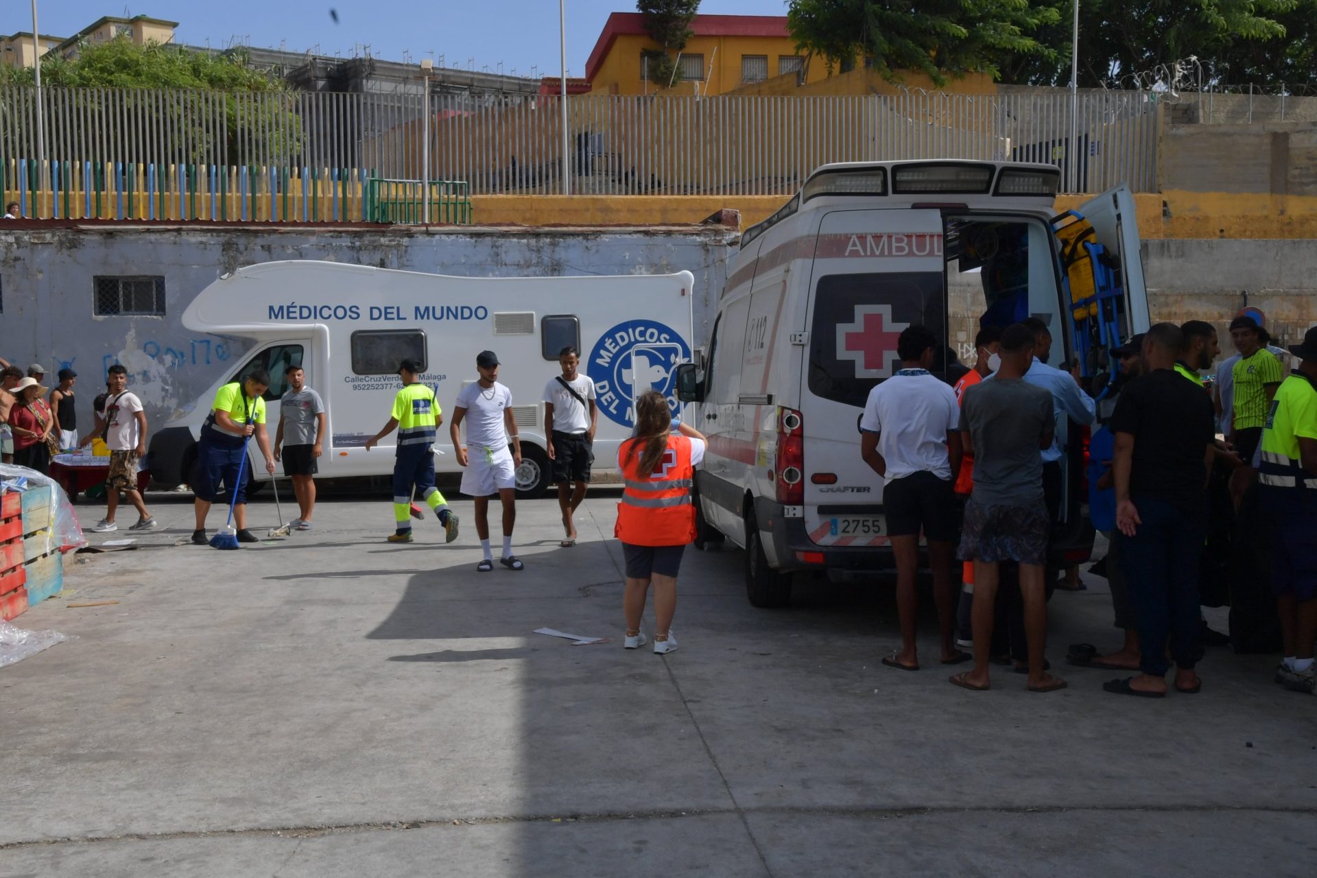 Ceuta recibirá 45.000 dosis de vacunas para prevenir enfermedades infecciosas tras la llegada de miles de inmigrantes