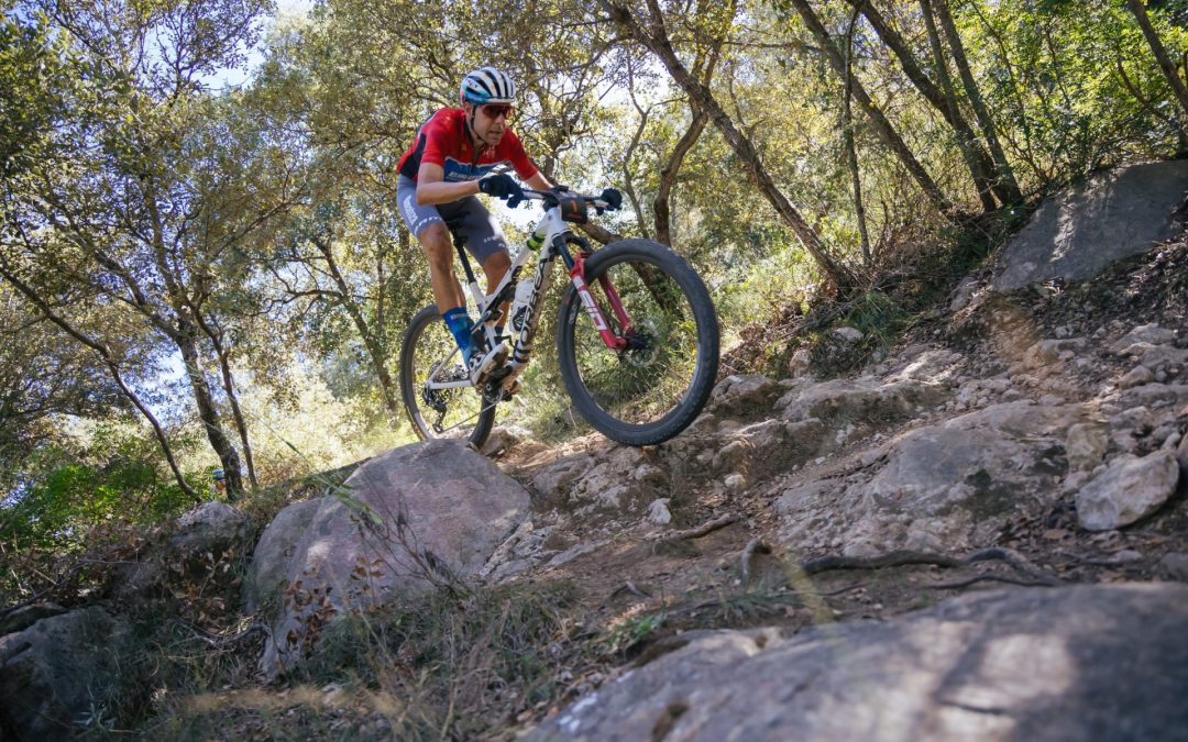 Victoria en Girona y general de la Copa del Mundo de XCM para David Valero en la campaña de su reinvención