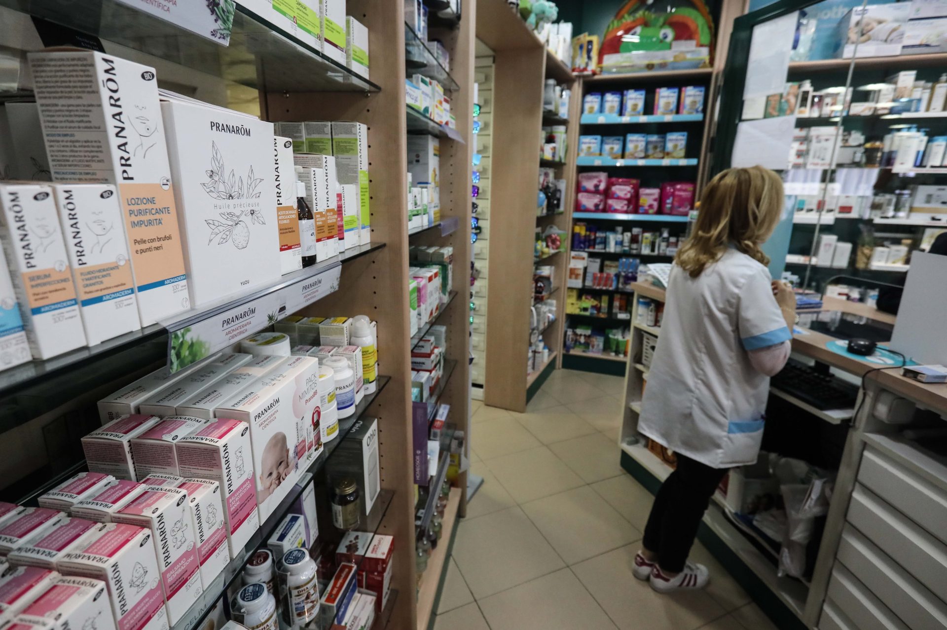 Sanidad prohíbe una veintena de adelgazantes por tener sibutramina, una sustancia no autorizada