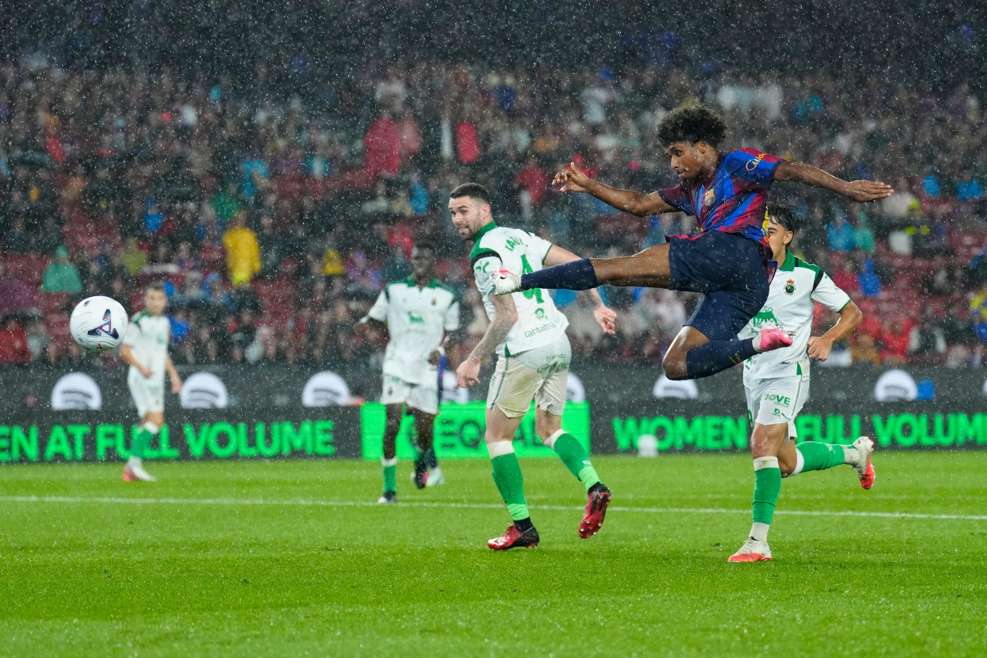 Hansi Flick: “Me gusta cómo estamos jugando. Es bonito verlo”