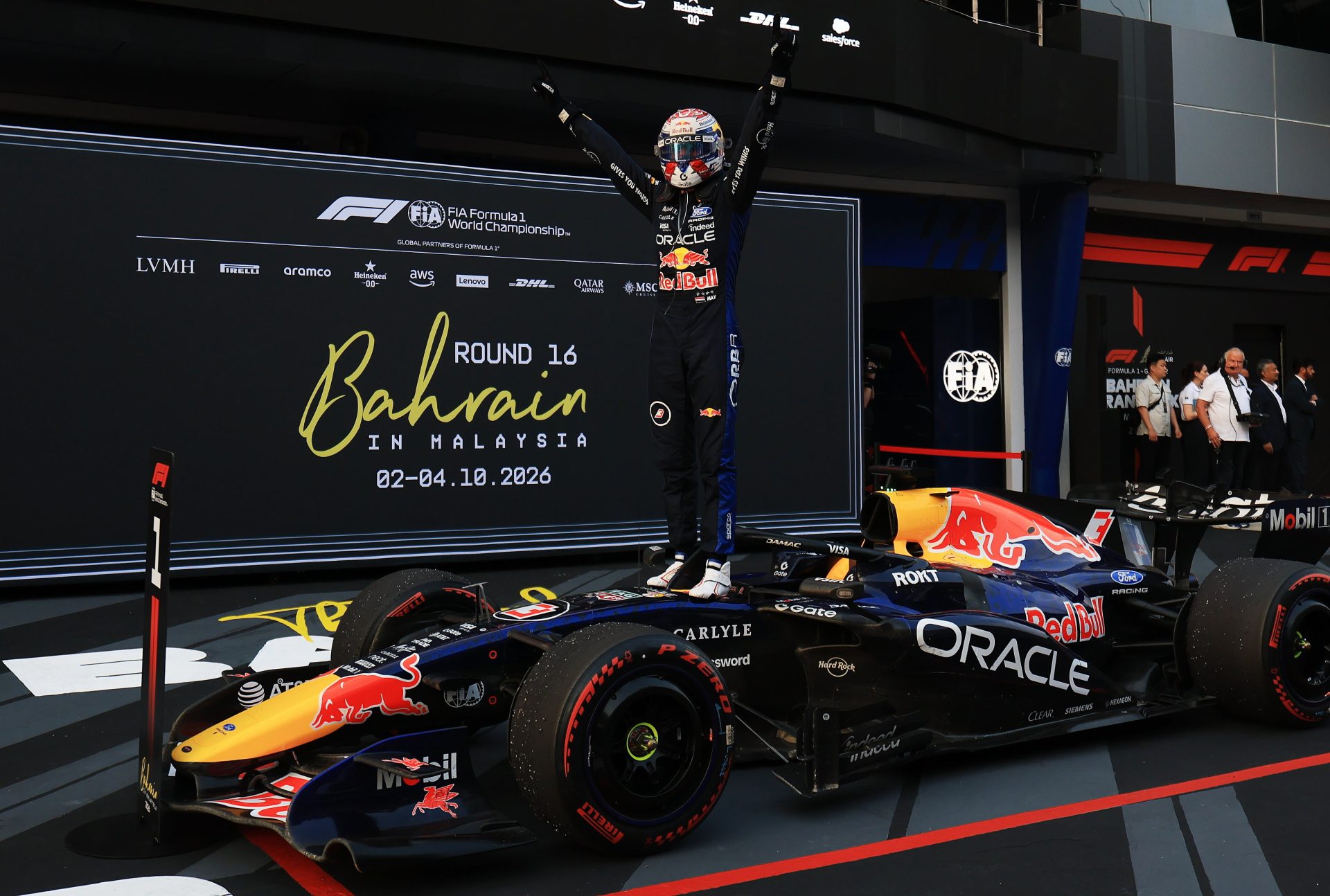 Max Verstappen también se impone a los ‘Gremlins’ bajo la lluvia de Sepang