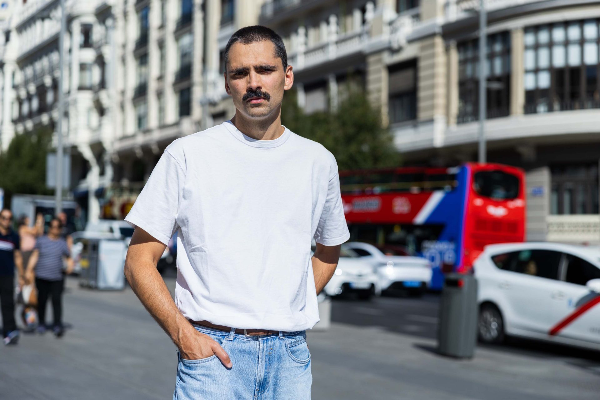 Qué pasa dentro de la cabina y de la cabeza de un camionero