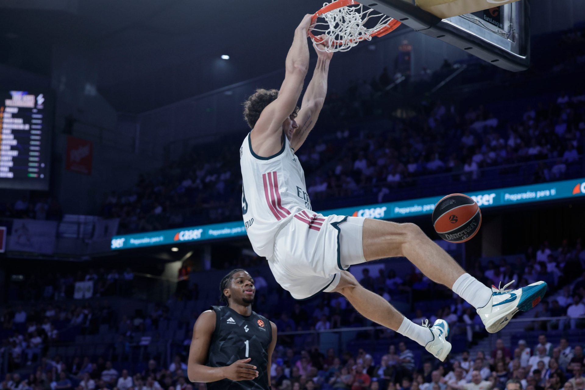 El Real Madrid brilla en ataque frente al Asvel y encadena tres victorias en la Euroliga