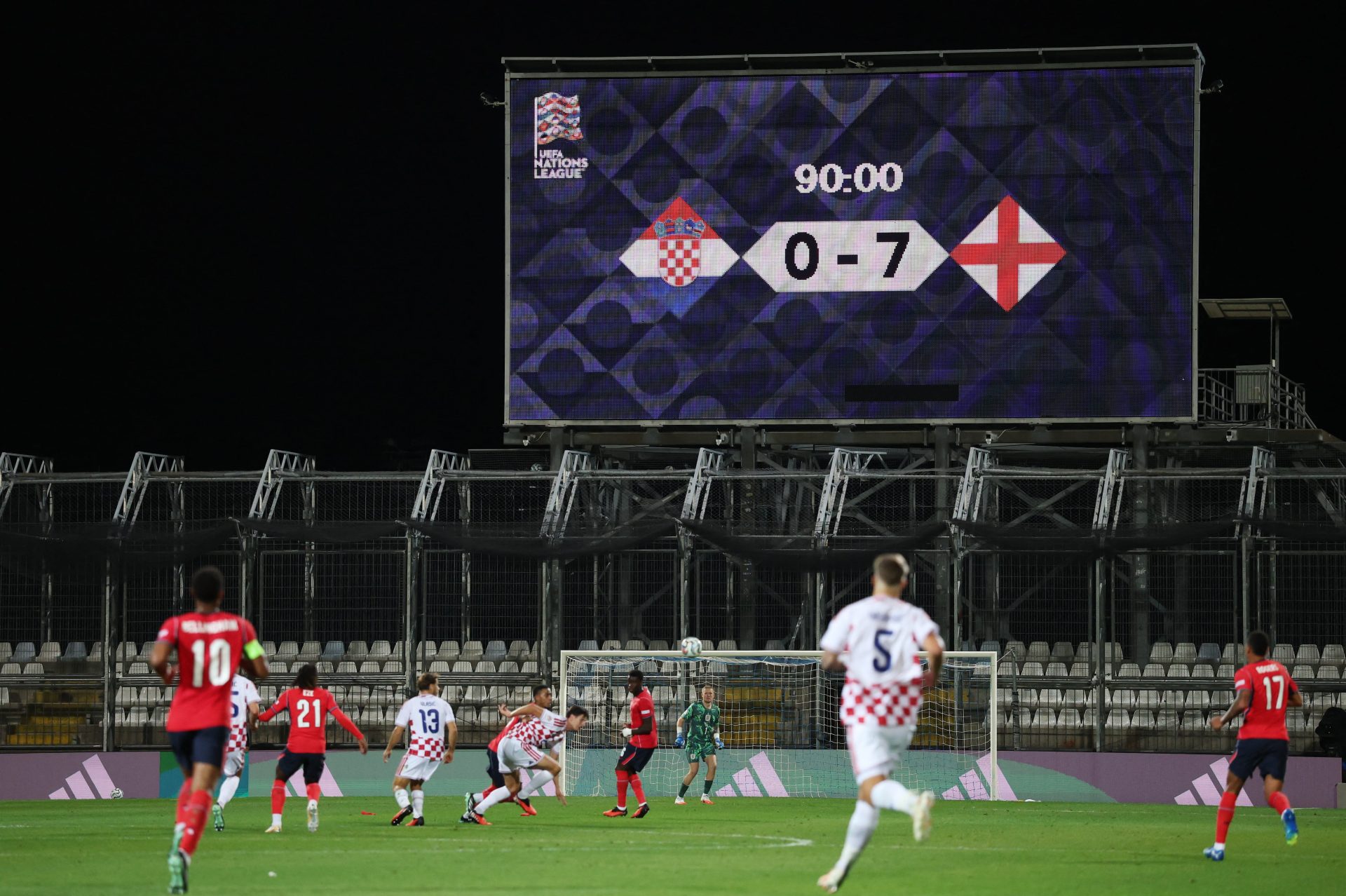 Inglaterra arrasa 0-7 a la Croacia petrificada de Modric