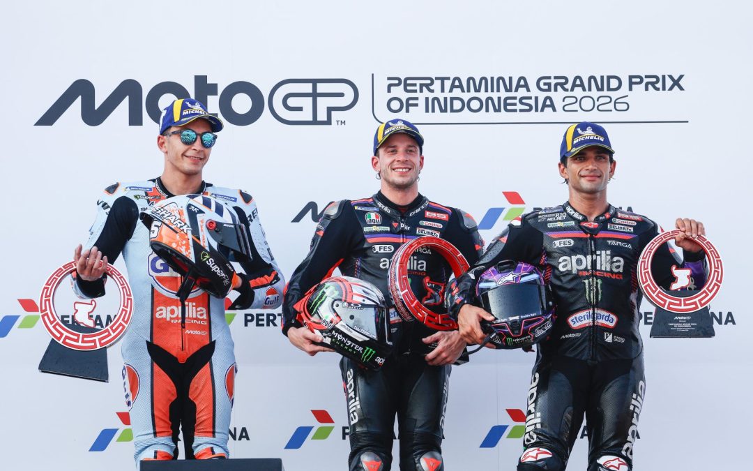 Bezzecchi gana el GP de Indonesia, donde Martín y Márquez firman tablas en la batalla por el título